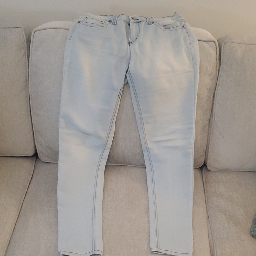 Hammer Light Blue Jeans